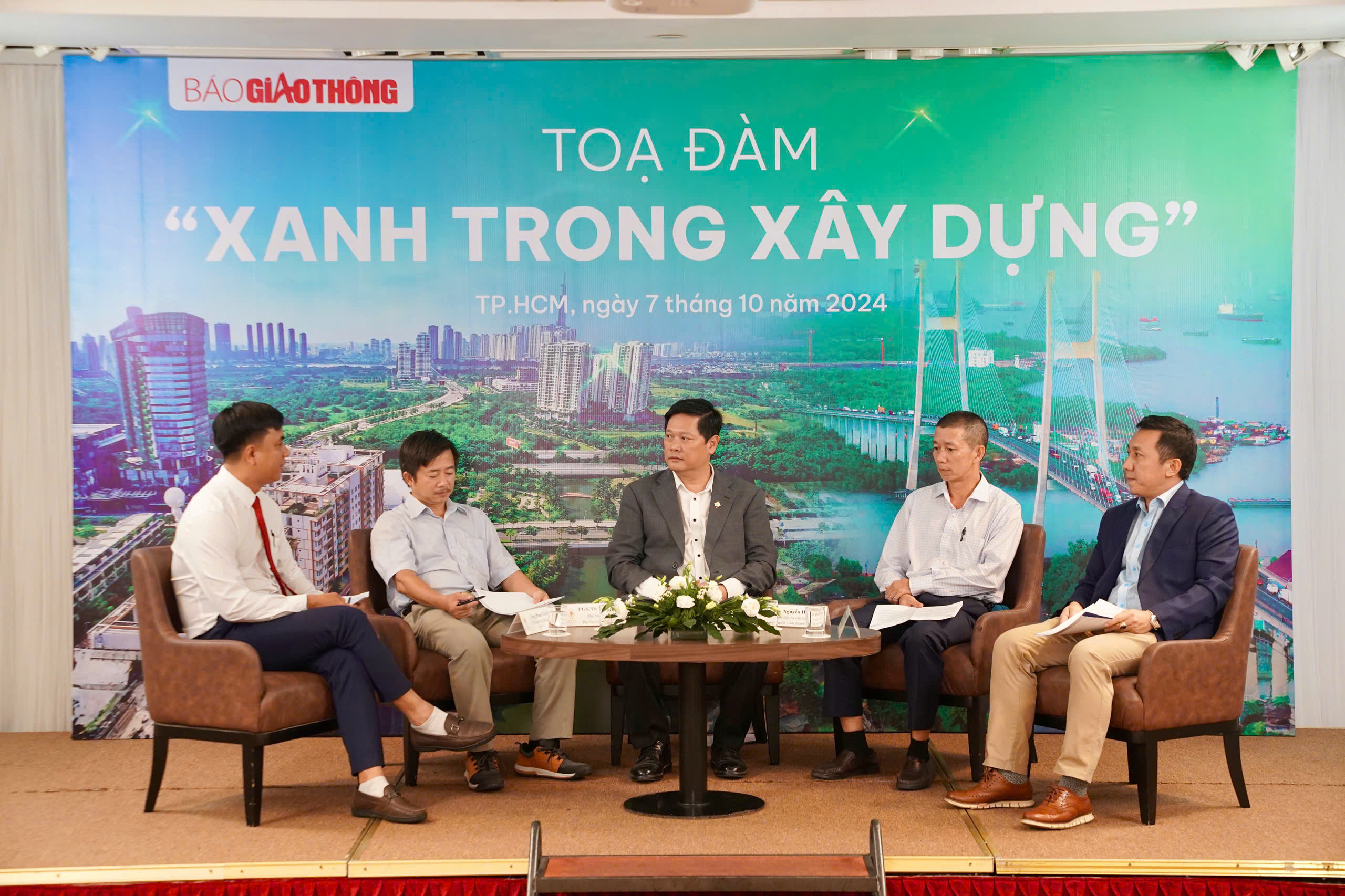 Tọa đàm "Xanh trong xây dựng"